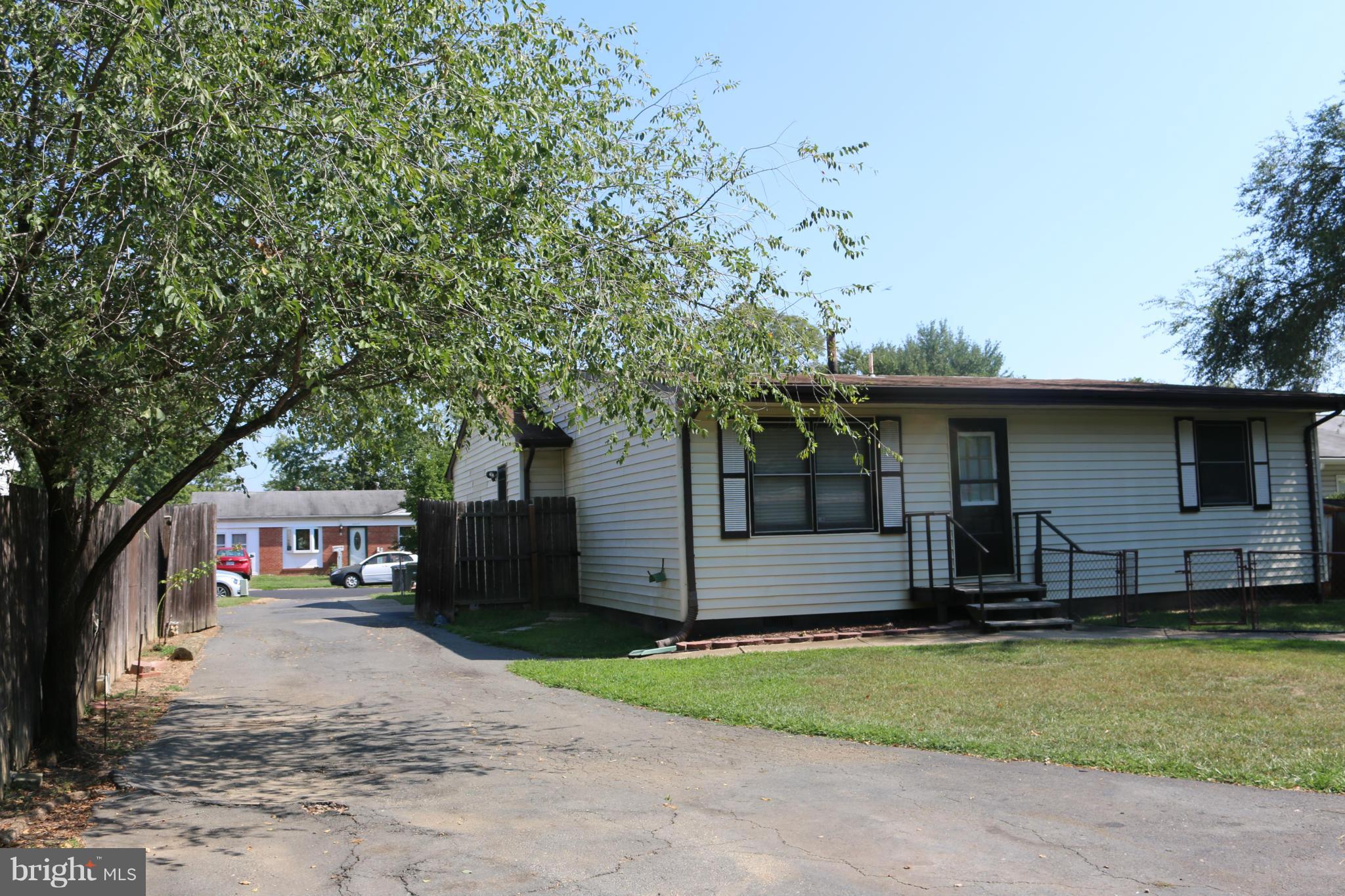 DALE CITY - Residential