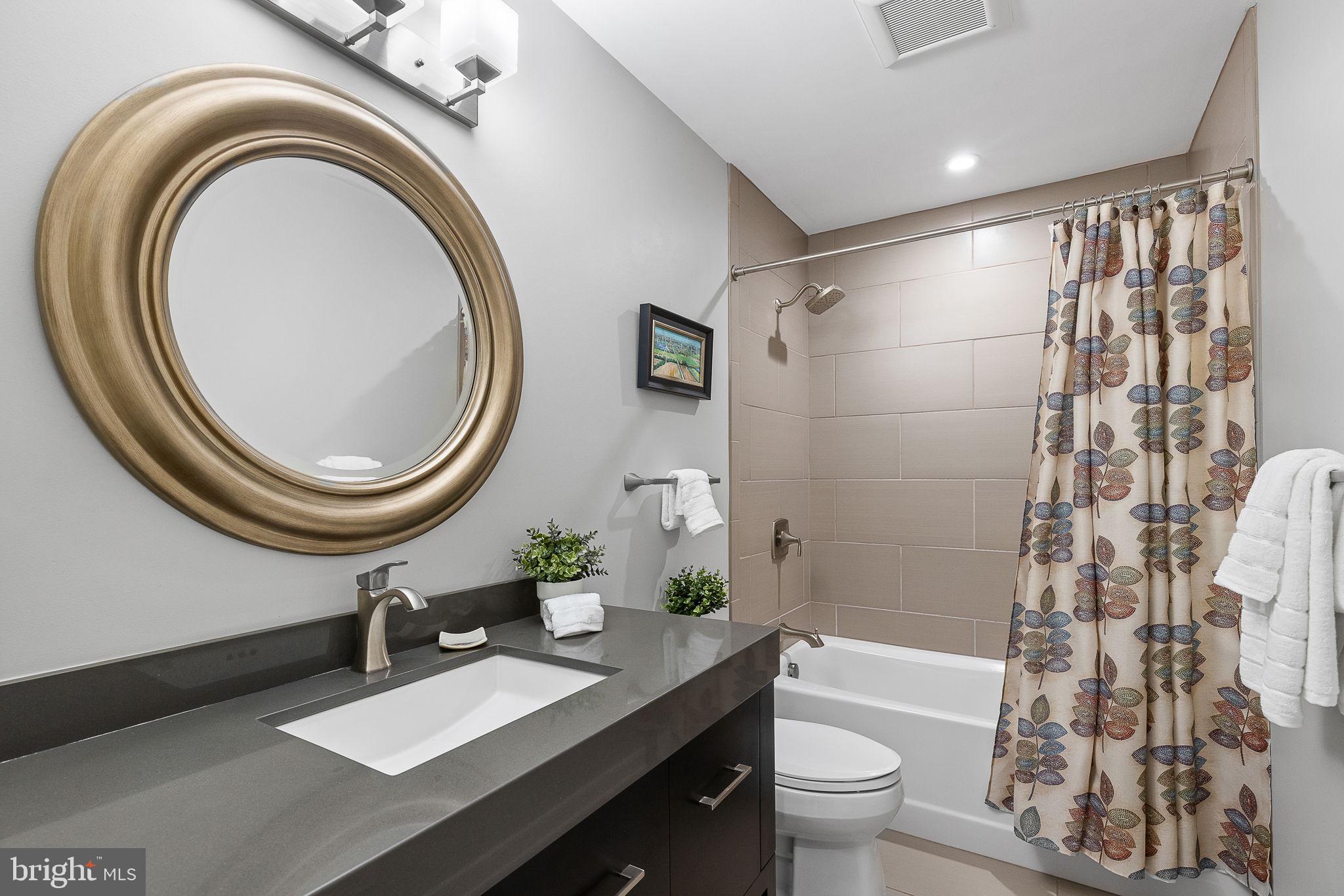 ROLF HEIGHTS - Residential