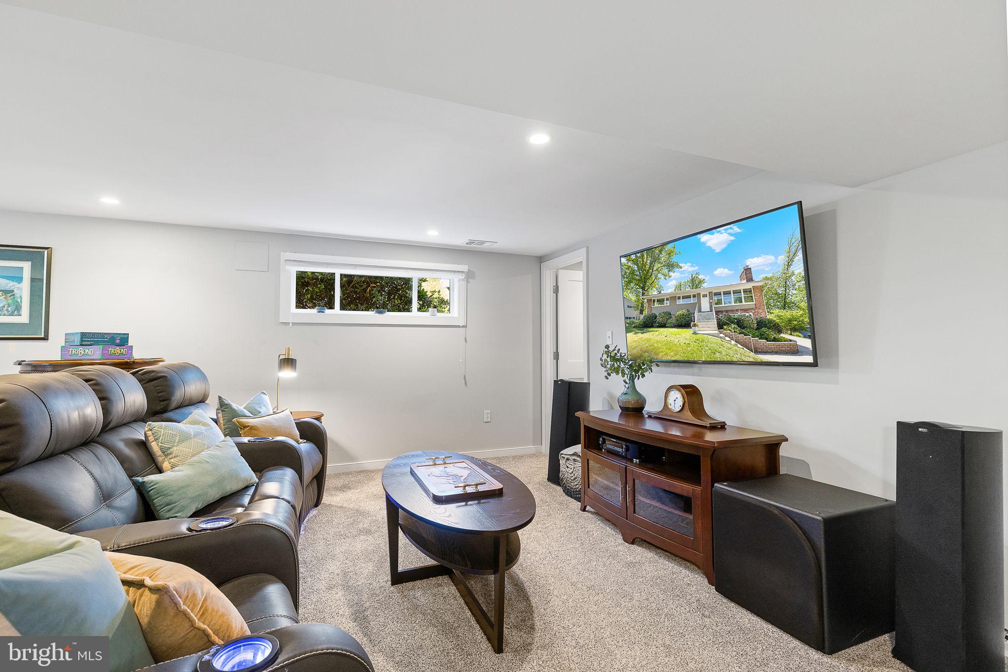 ROLF HEIGHTS - Residential