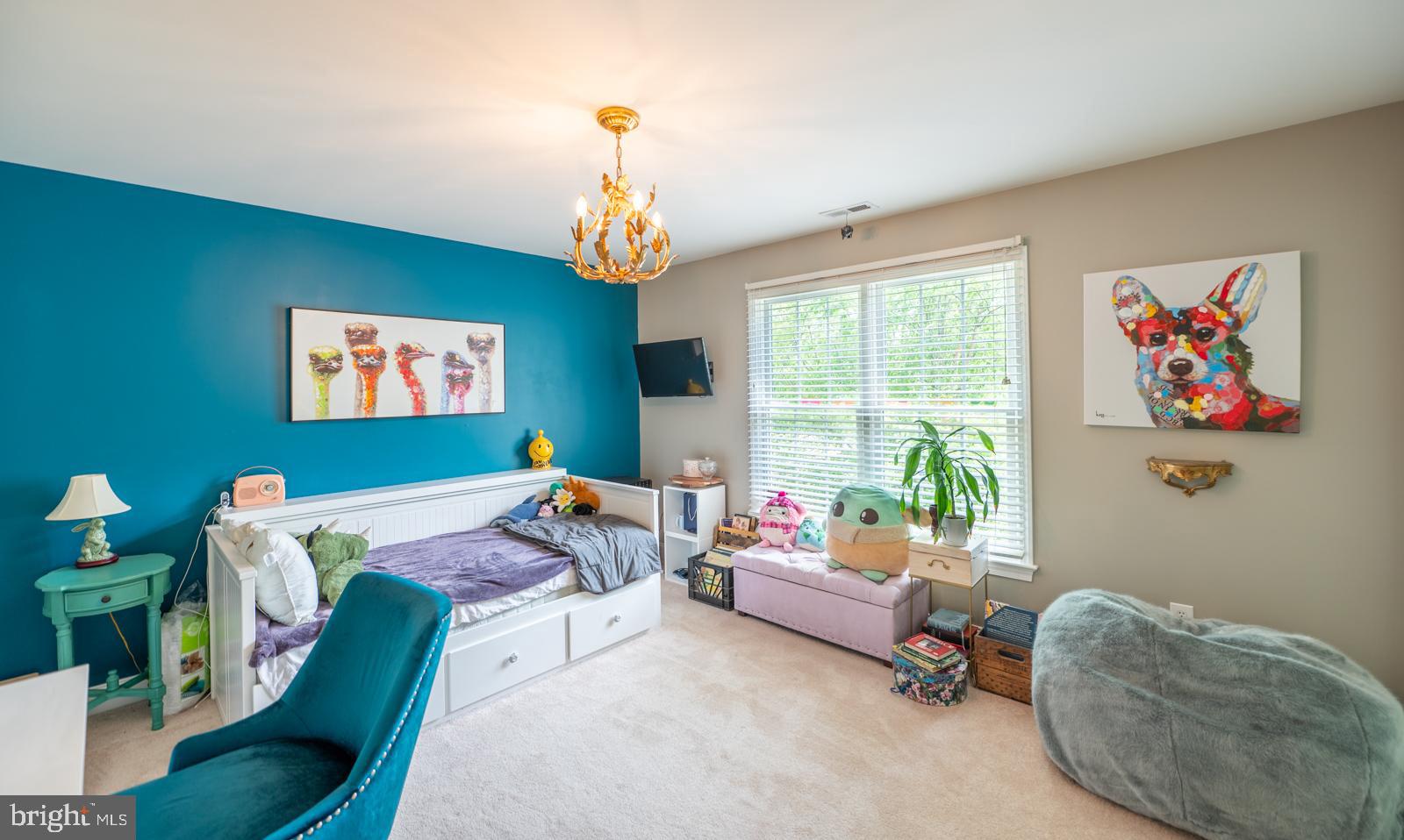 PROVIDENCE CHASE - Residential