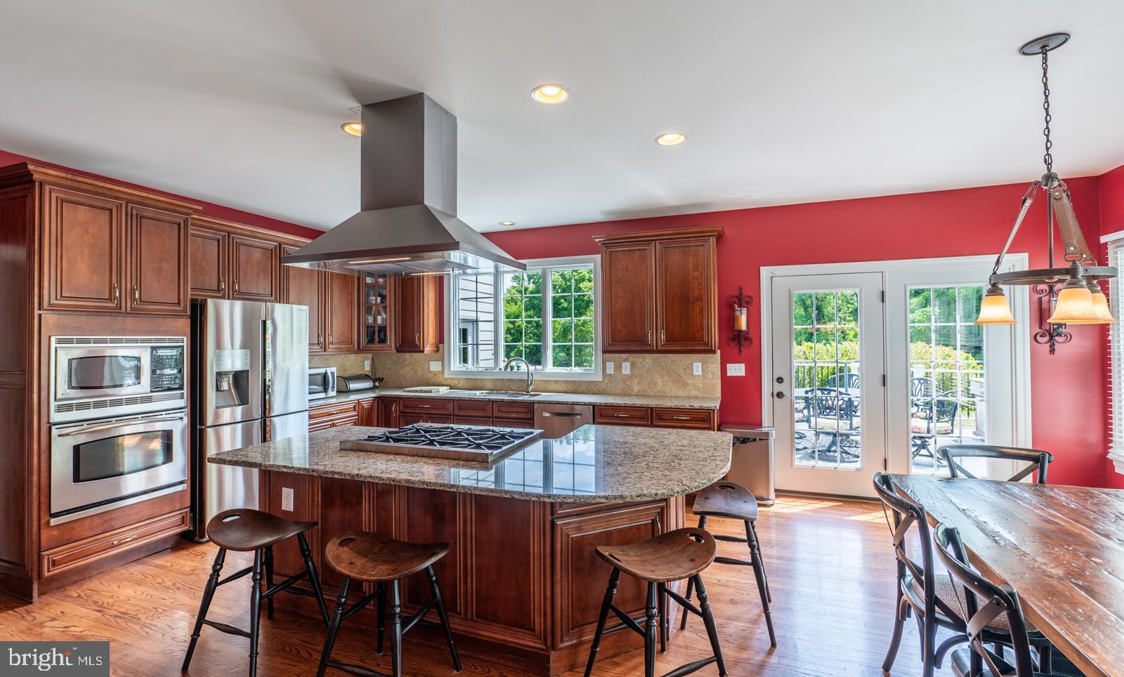 PROVIDENCE CHASE - Residential