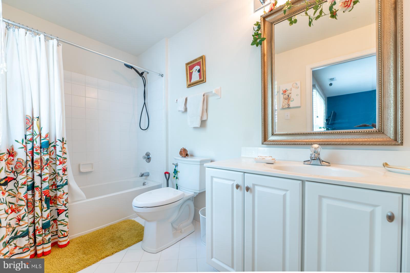 PROVIDENCE CHASE - Residential