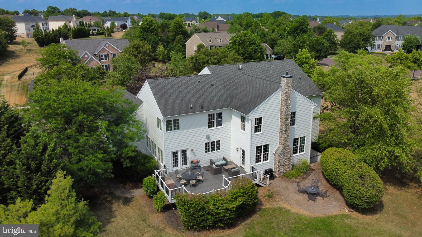 PROVIDENCE CHASE - Residential