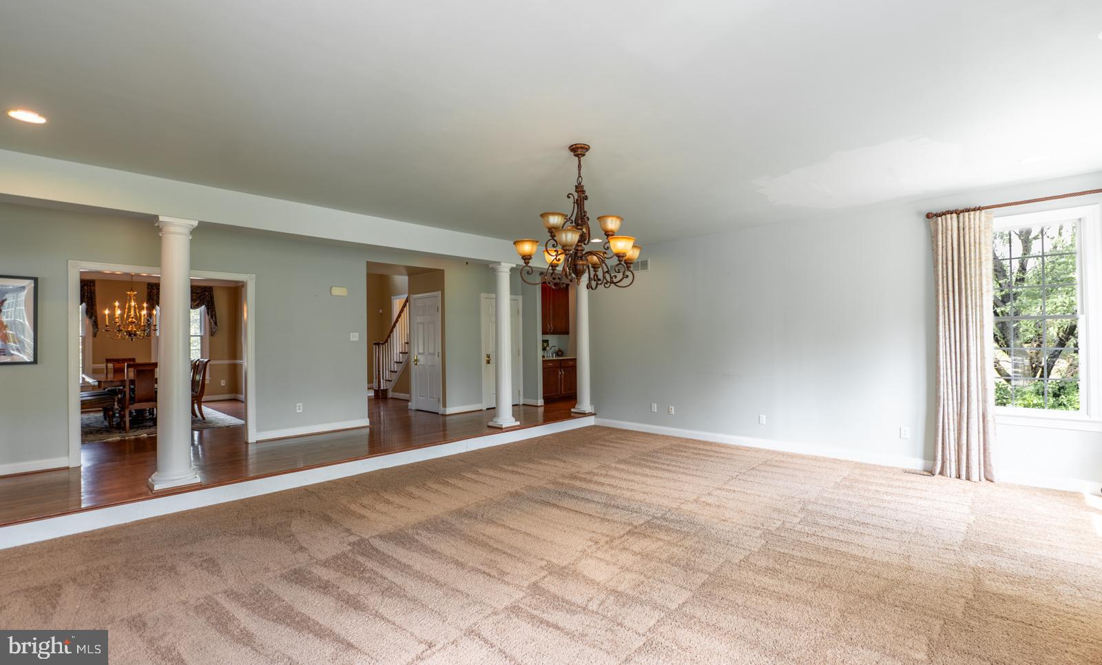 PROVIDENCE CHASE - Residential