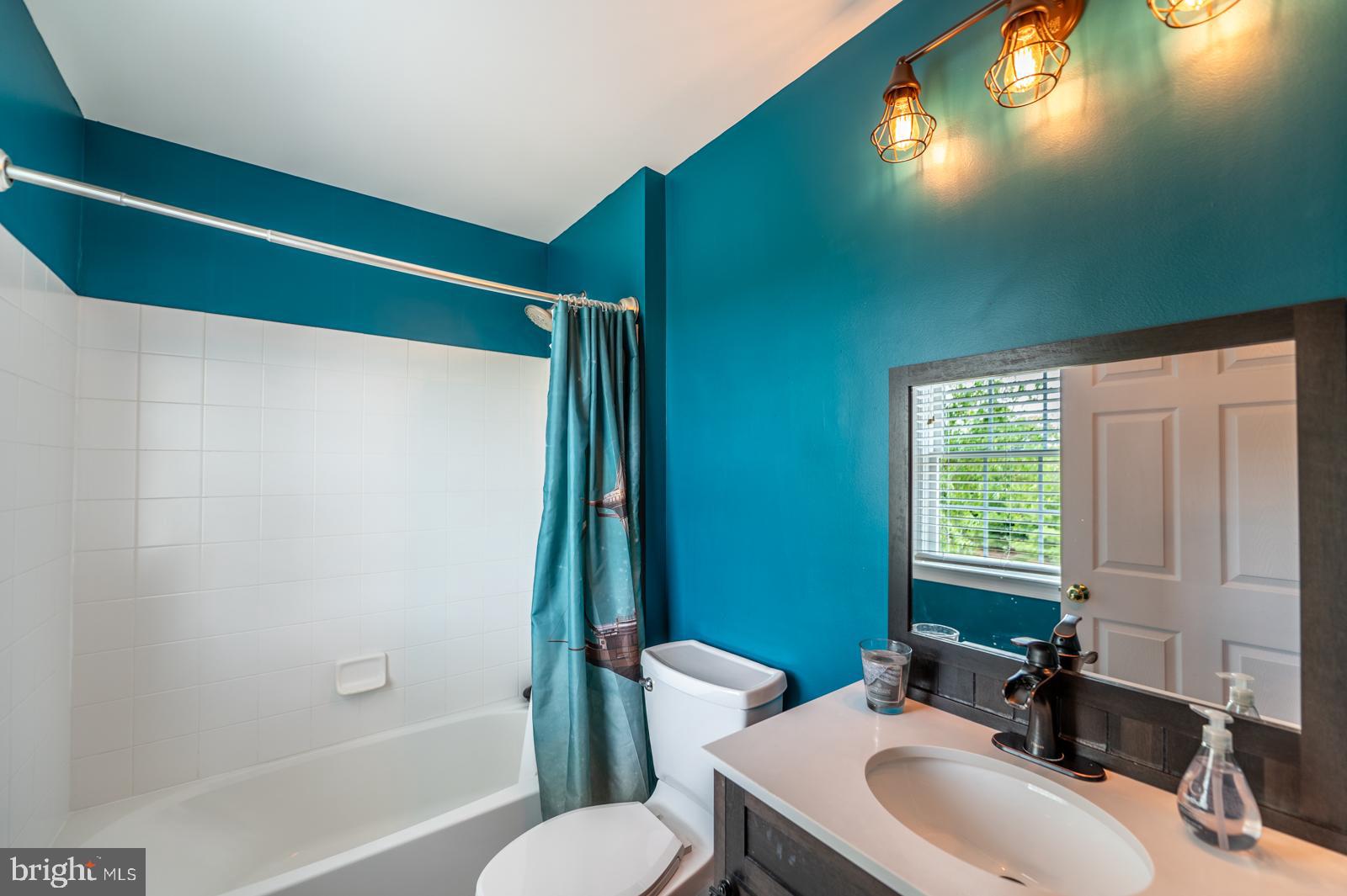 PROVIDENCE CHASE - Residential