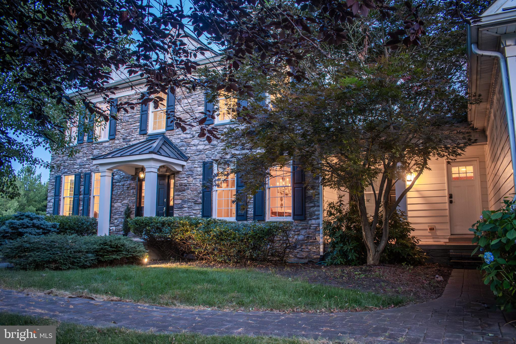 PROVIDENCE CHASE - Residential