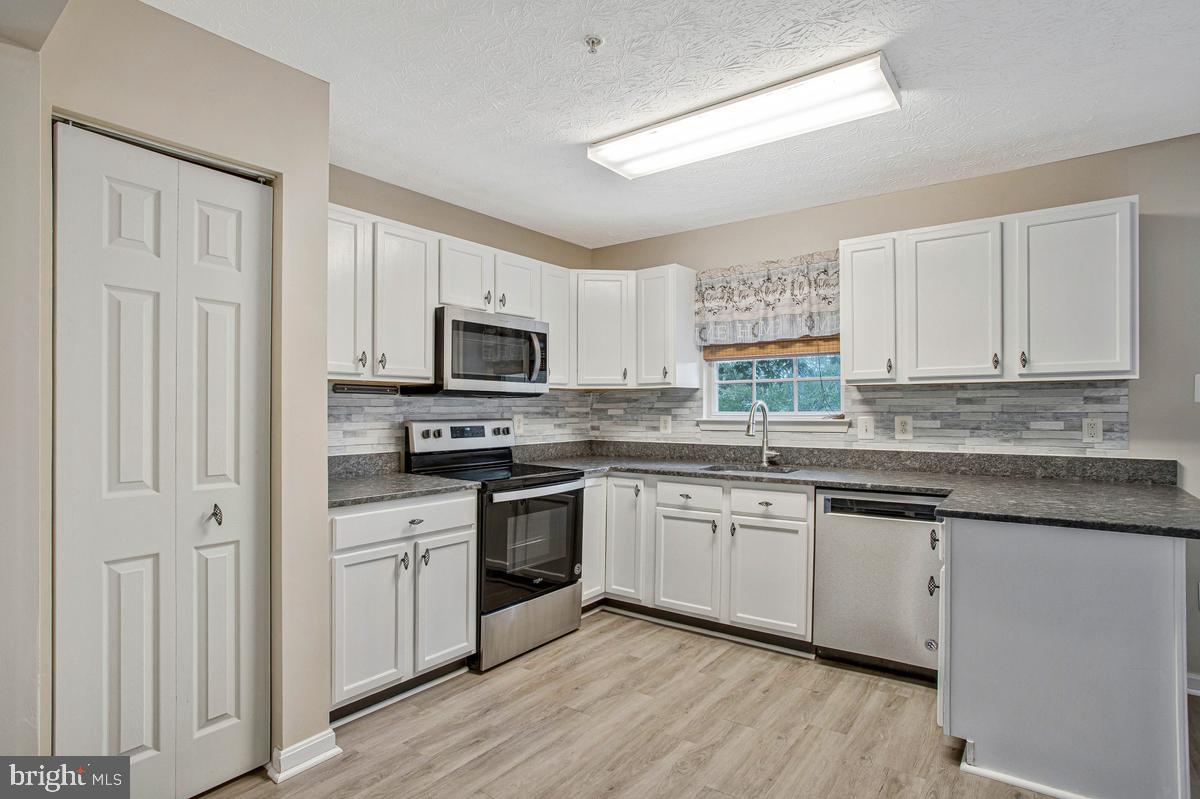 RICHFIELD STATION VILLAGE - Residential