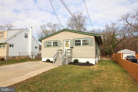 621 E EVESHAM ROAD MAGNOLIA NJ 08049