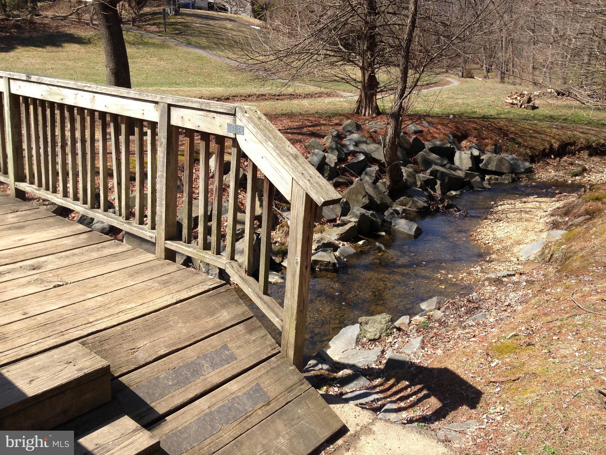 SPRINGBROOK FOREST - Residential