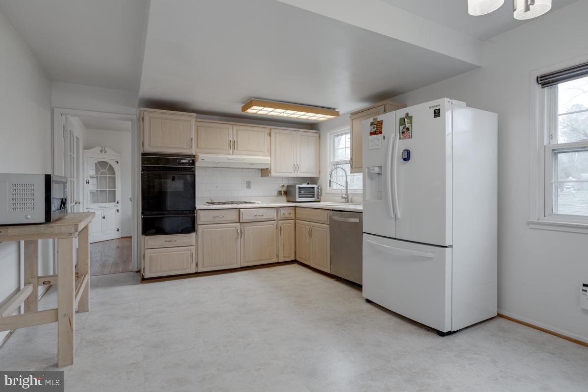 SPRINGBROOK FOREST - Residential