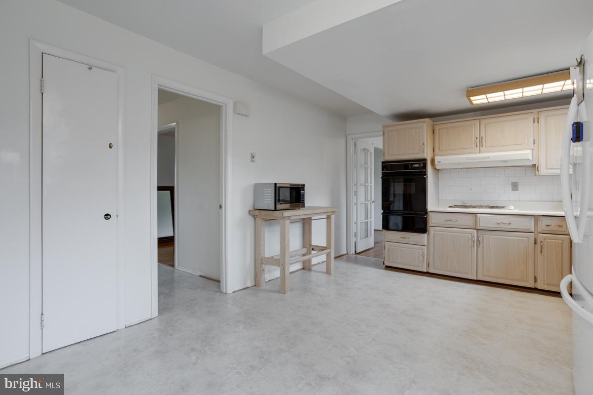 SPRINGBROOK FOREST - Residential