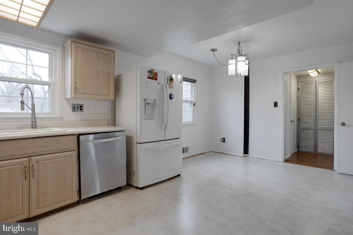 SPRINGBROOK FOREST - Residential