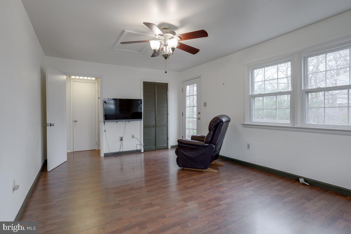 SPRINGBROOK FOREST - Residential