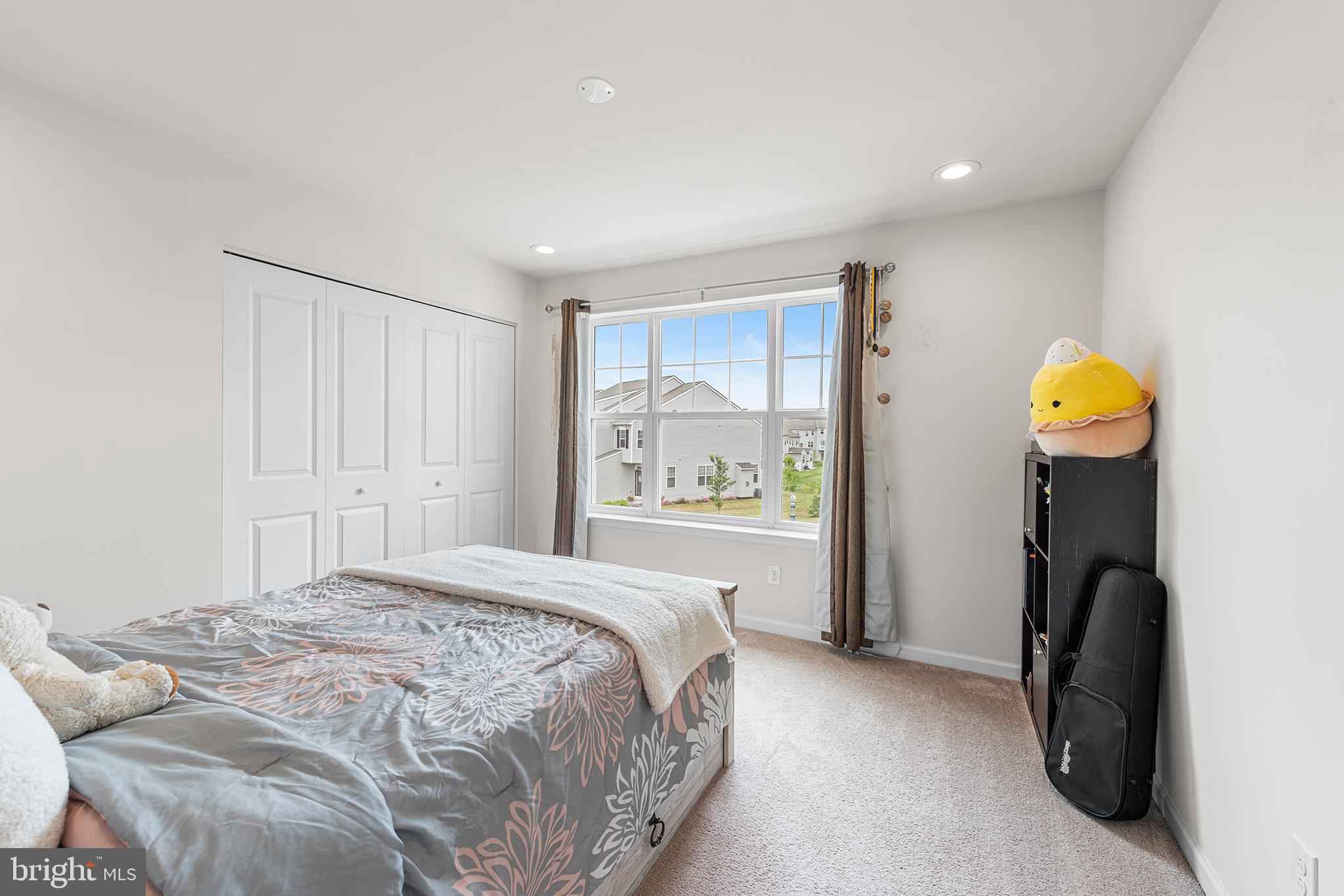 ENCLAVE AT RIDGEWOOD - Residential Lease