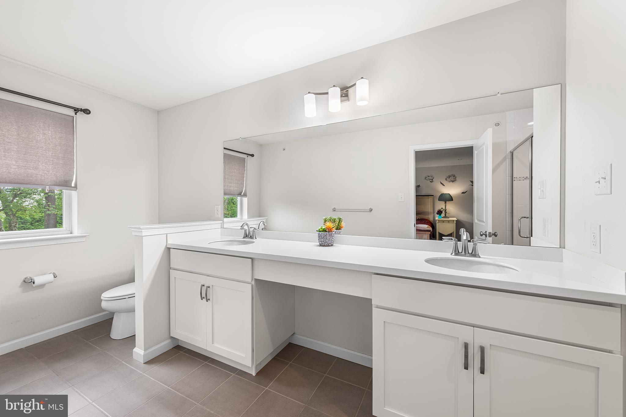 ENCLAVE AT RIDGEWOOD - Residential Lease