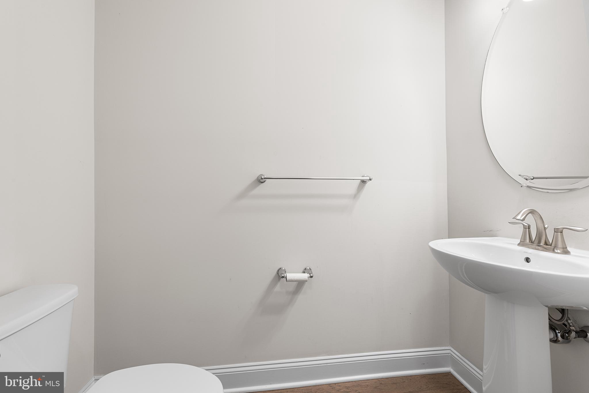 ENCLAVE AT RIDGEWOOD - Residential Lease