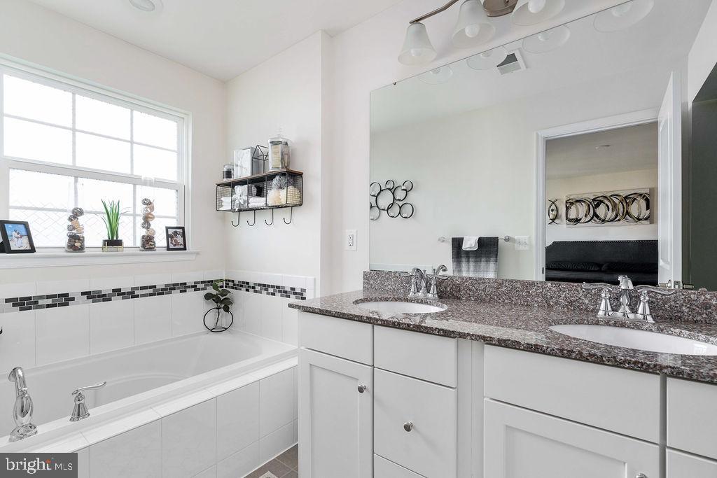 RAPPAHANNOCK LANDING - Residential