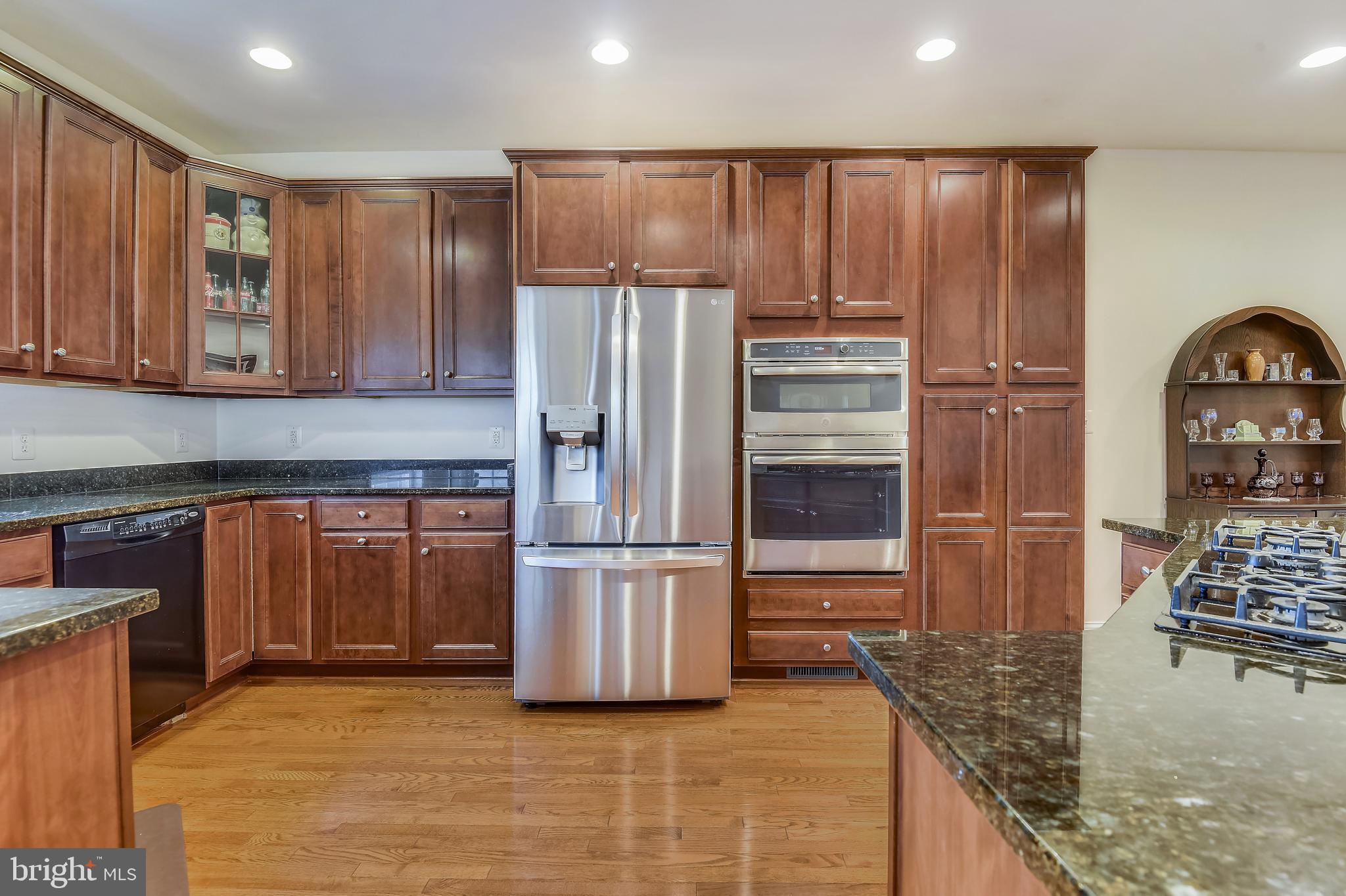 SOUTH VILLAGE - Residential