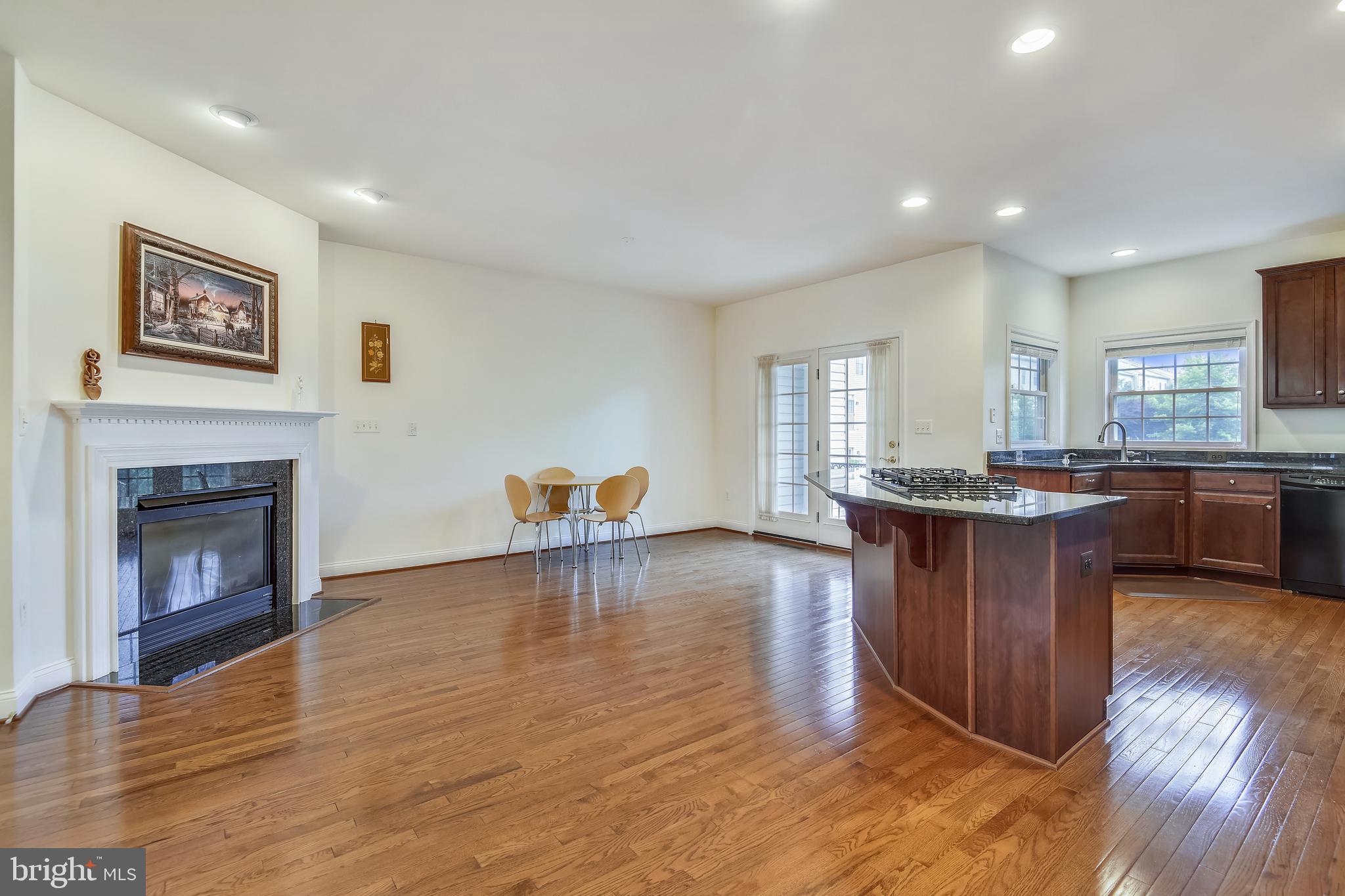 SOUTH VILLAGE - Residential