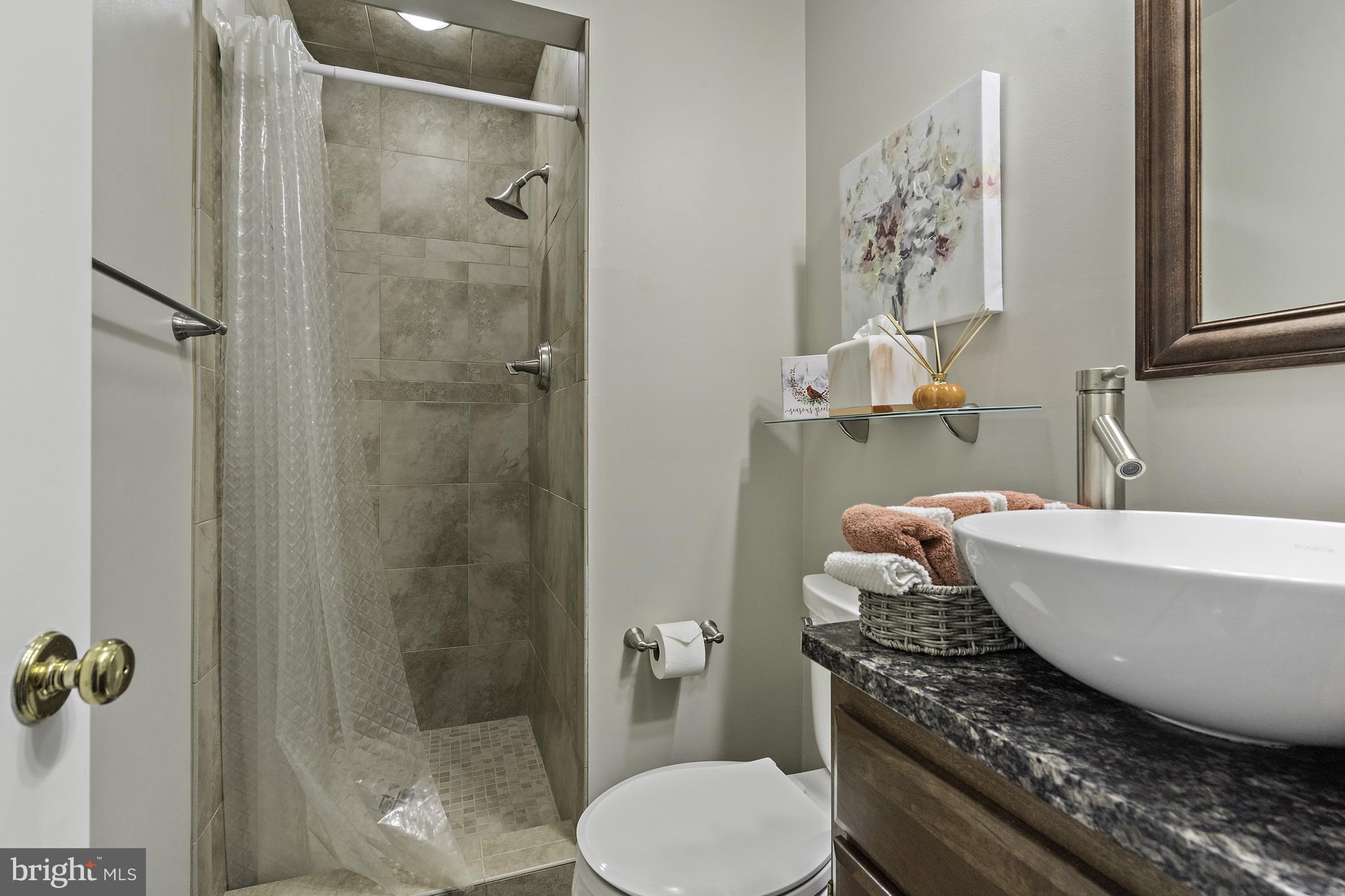 BRIGADOON - Residential Lease