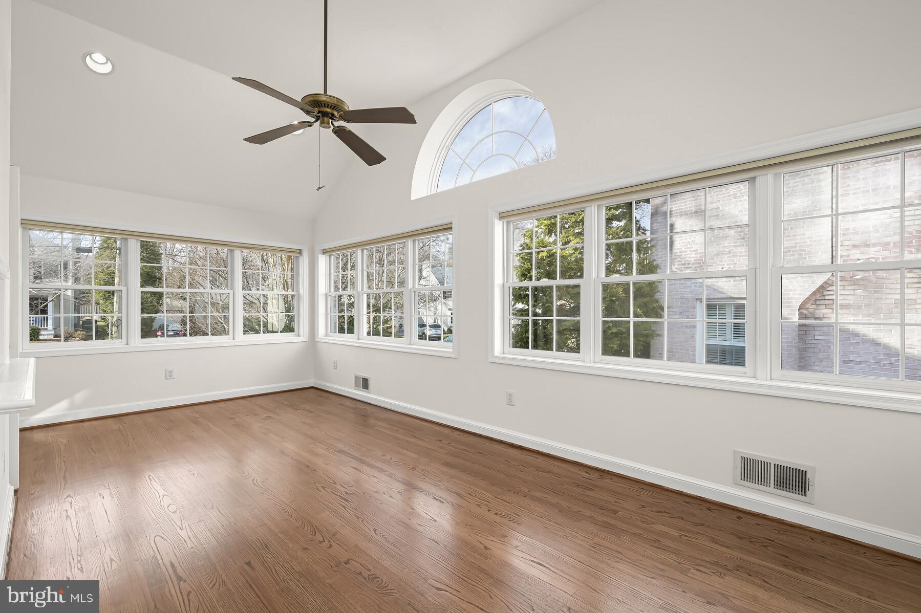 WESTWOOD - Residential