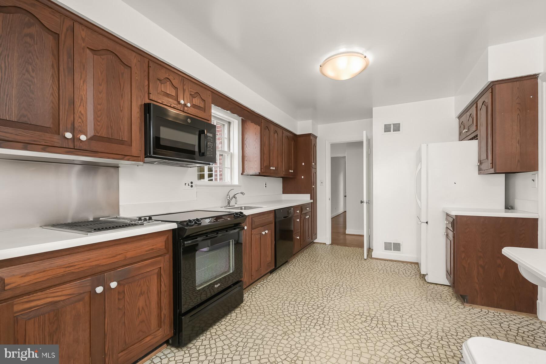 WESTWOOD - Residential