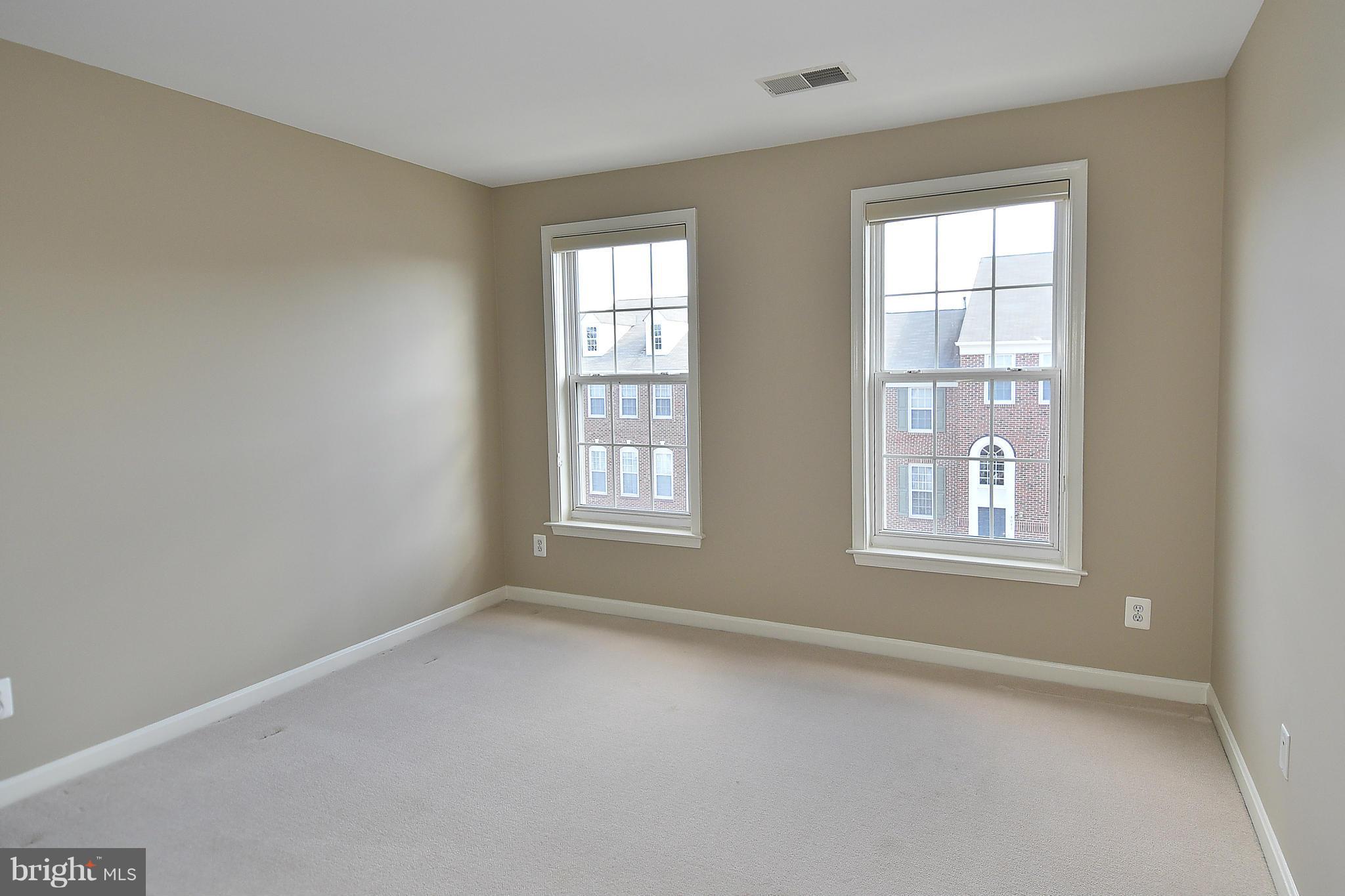 LEONARD PROPERTY - Residential