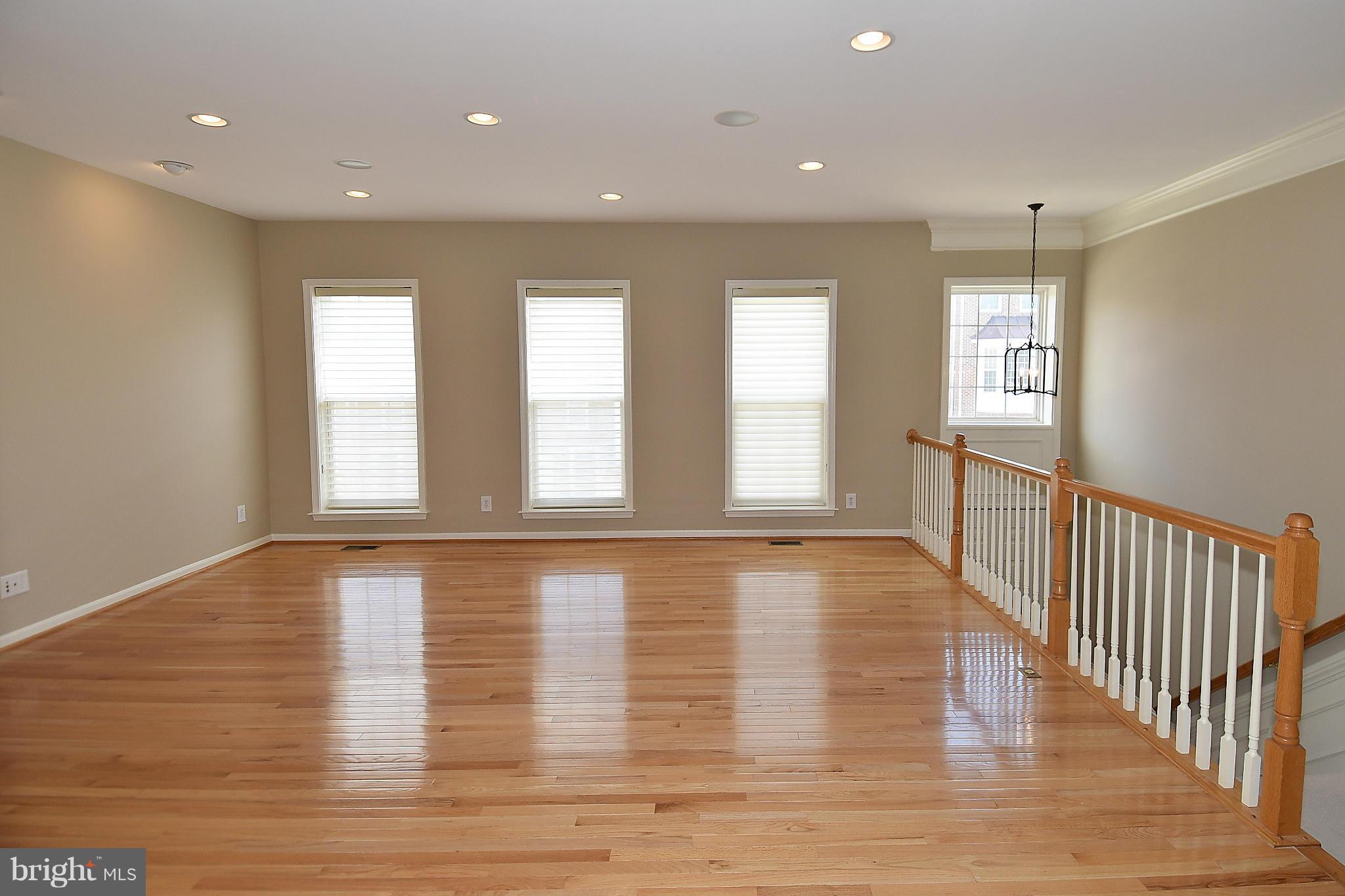 LEONARD PROPERTY - Residential