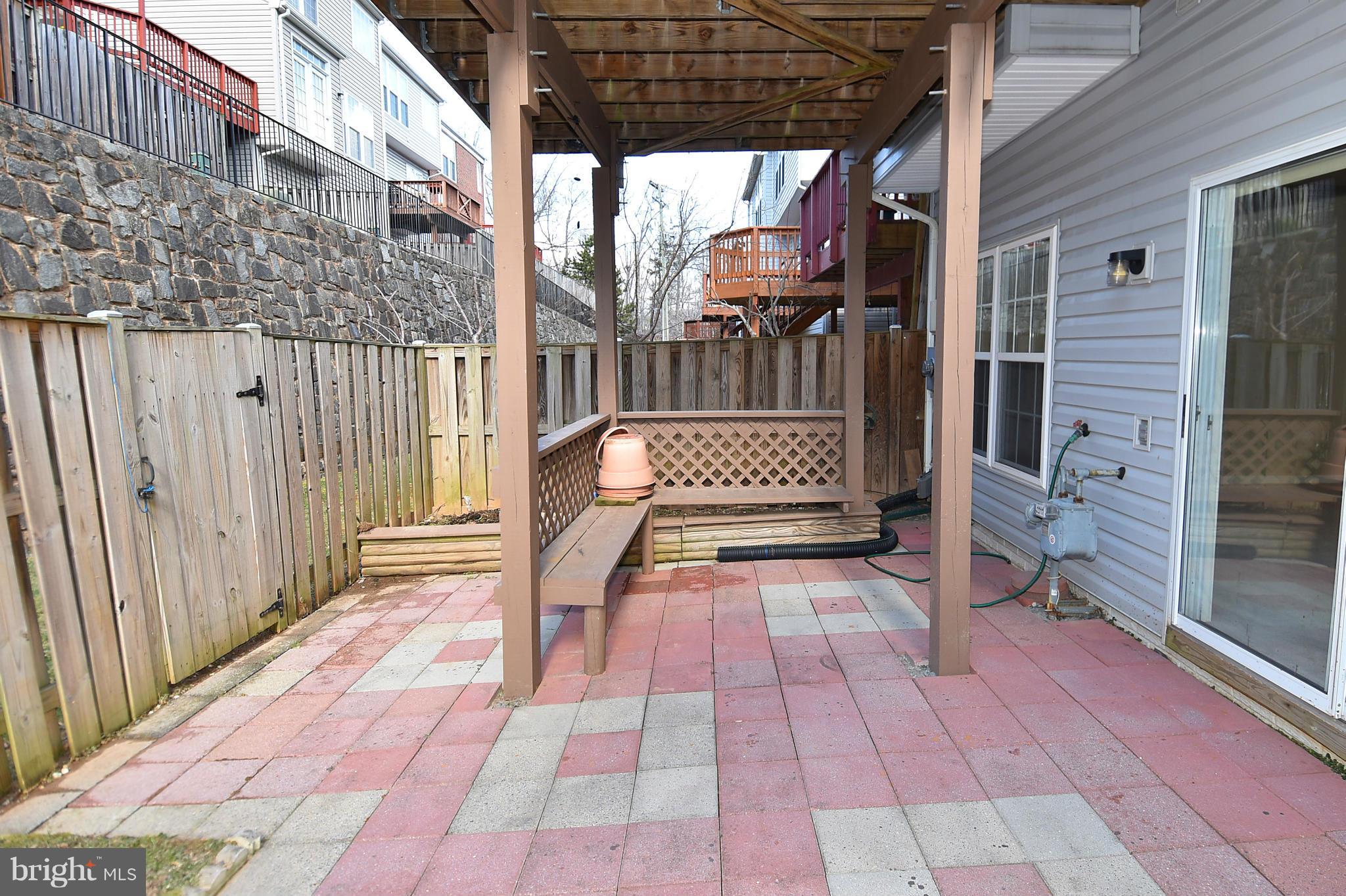 LEONARD PROPERTY - Residential