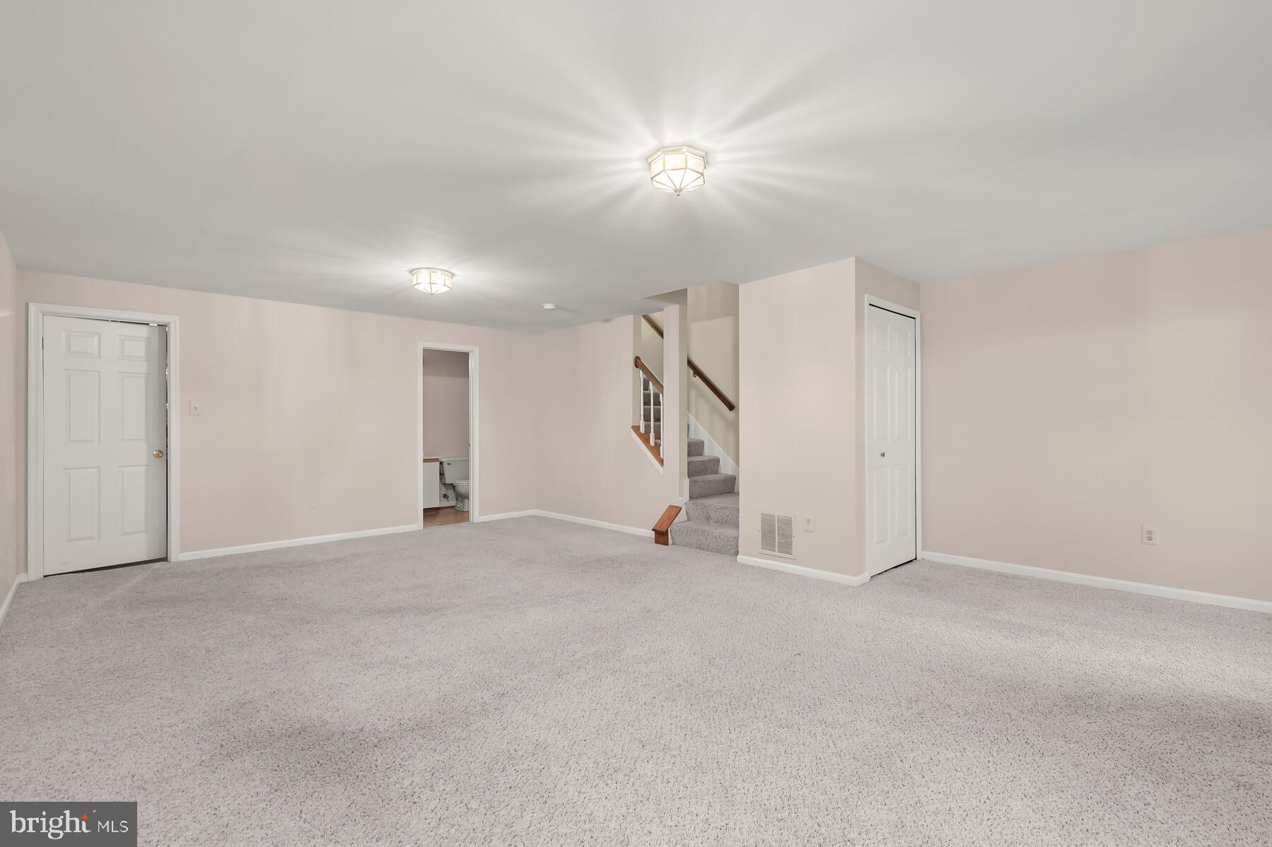 DORSEY HALL - Residential