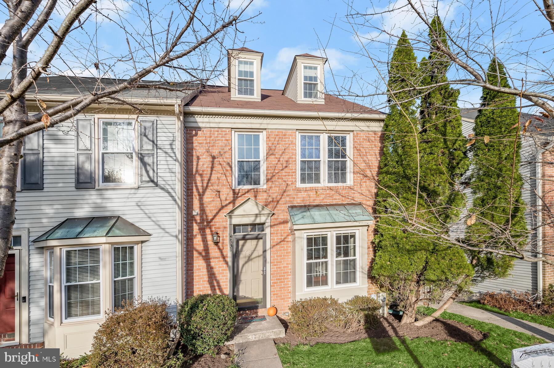 DORSEY HALL - Residential