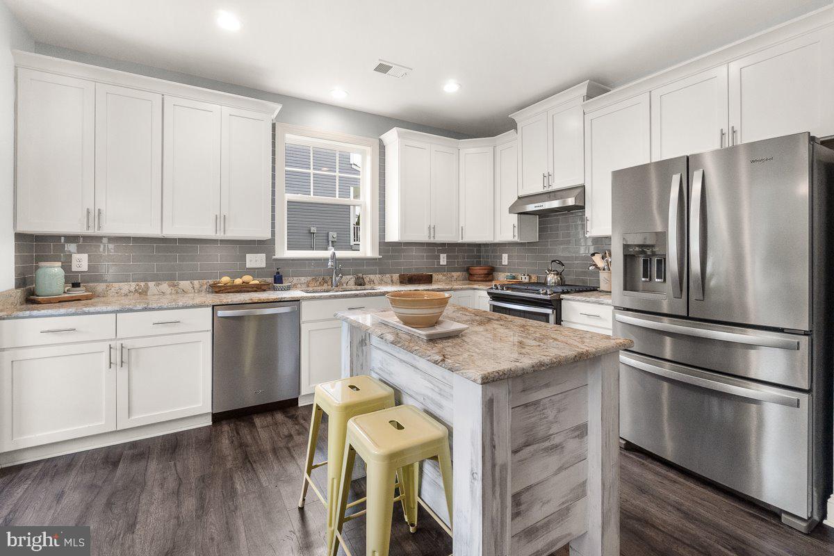 STONECREST - Residential