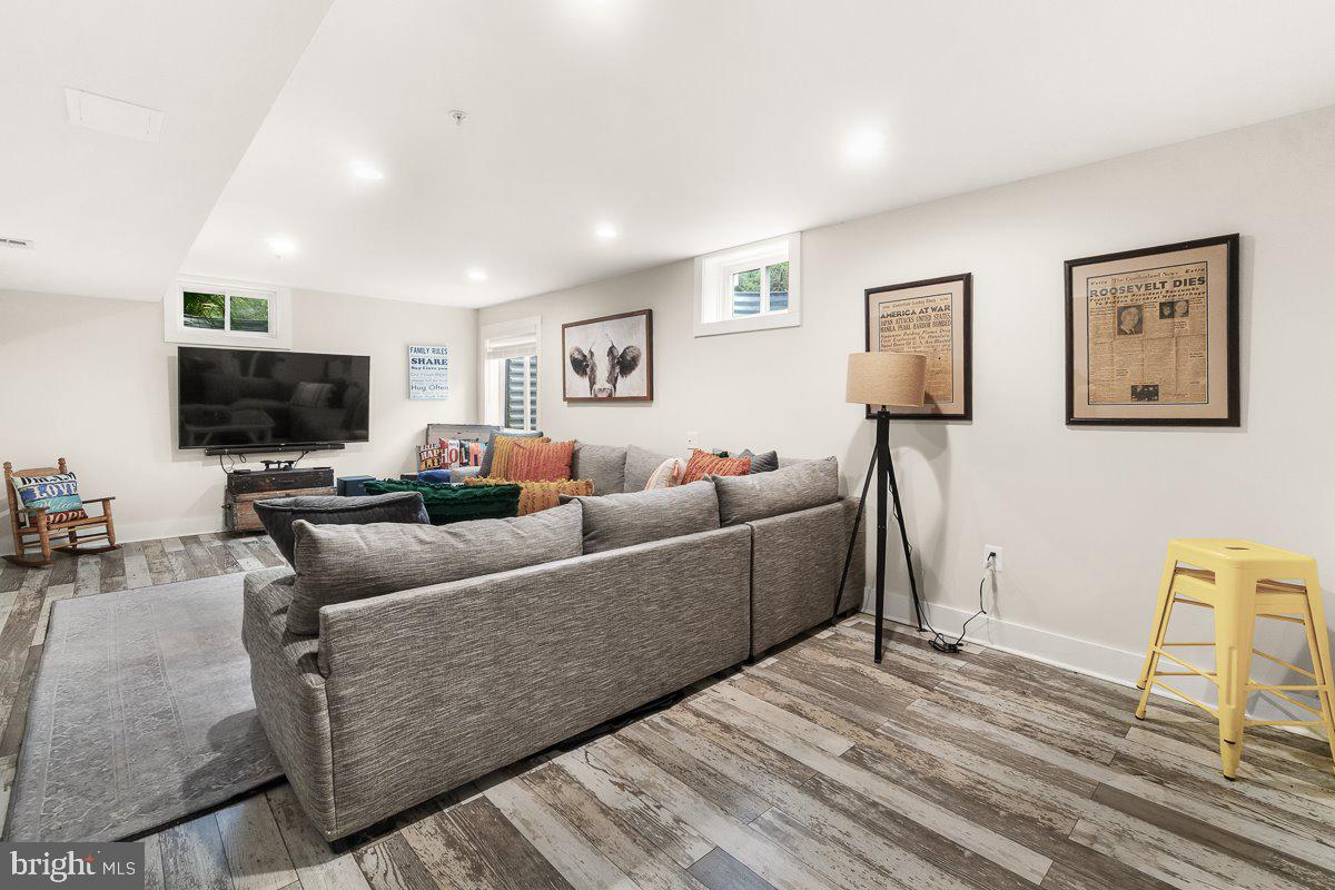 STONECREST - Residential