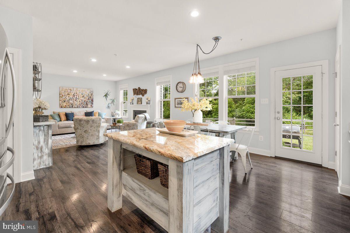 STONECREST - Residential