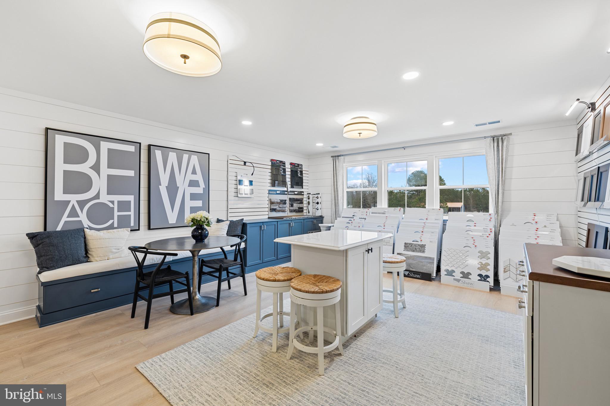 EAST GATE - Residential