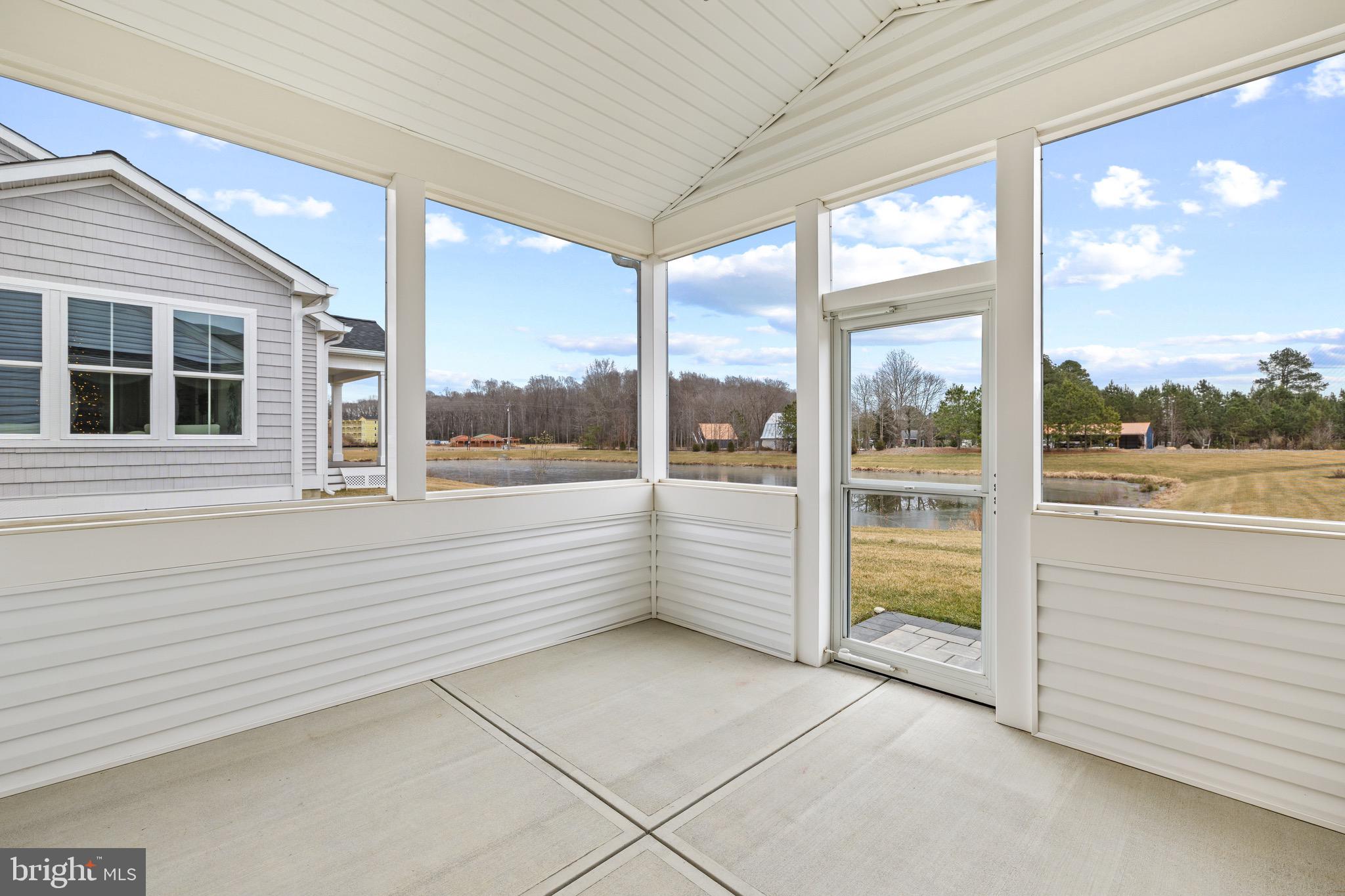 EAST GATE - Residential