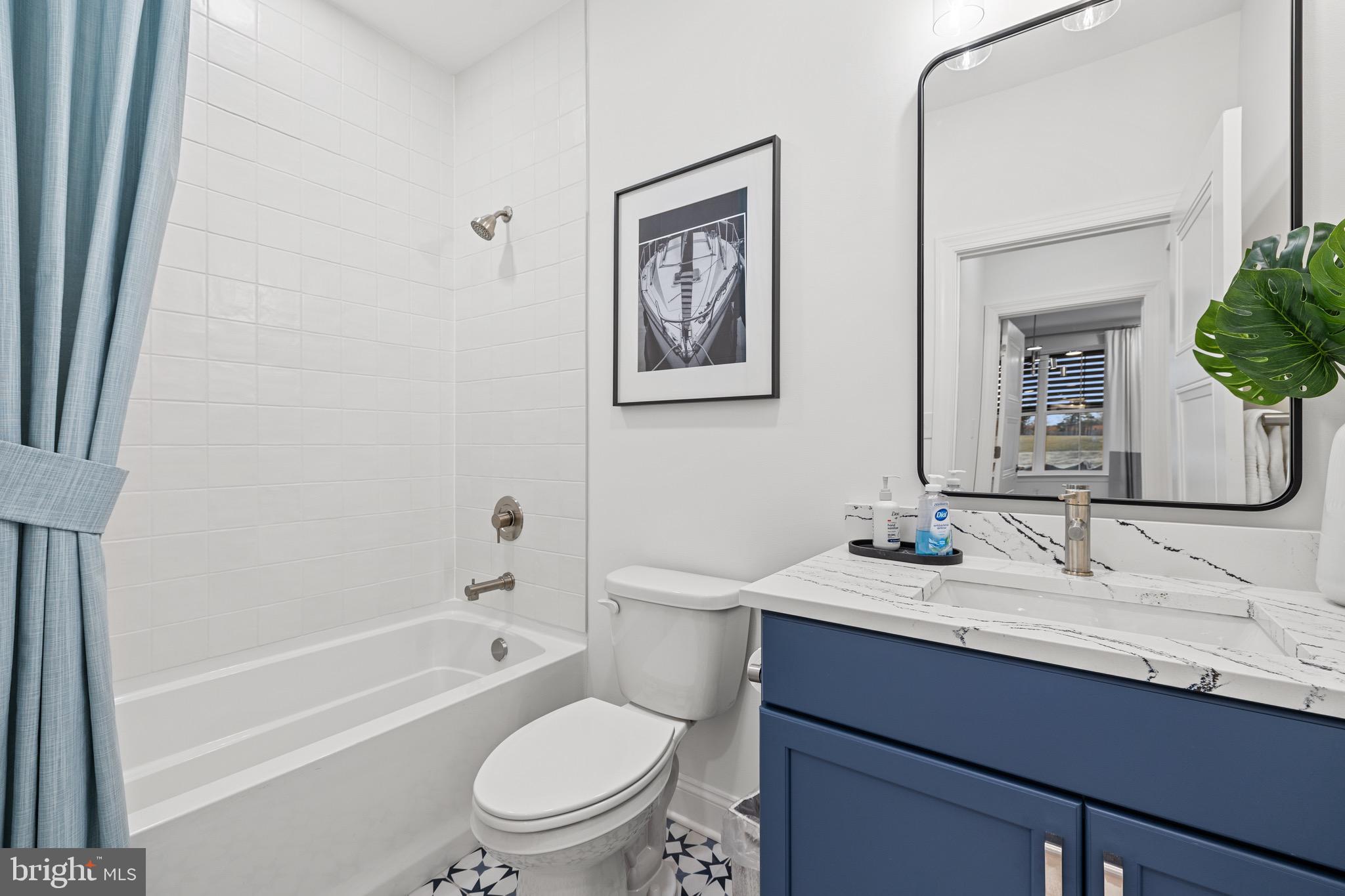 EAST GATE - Residential