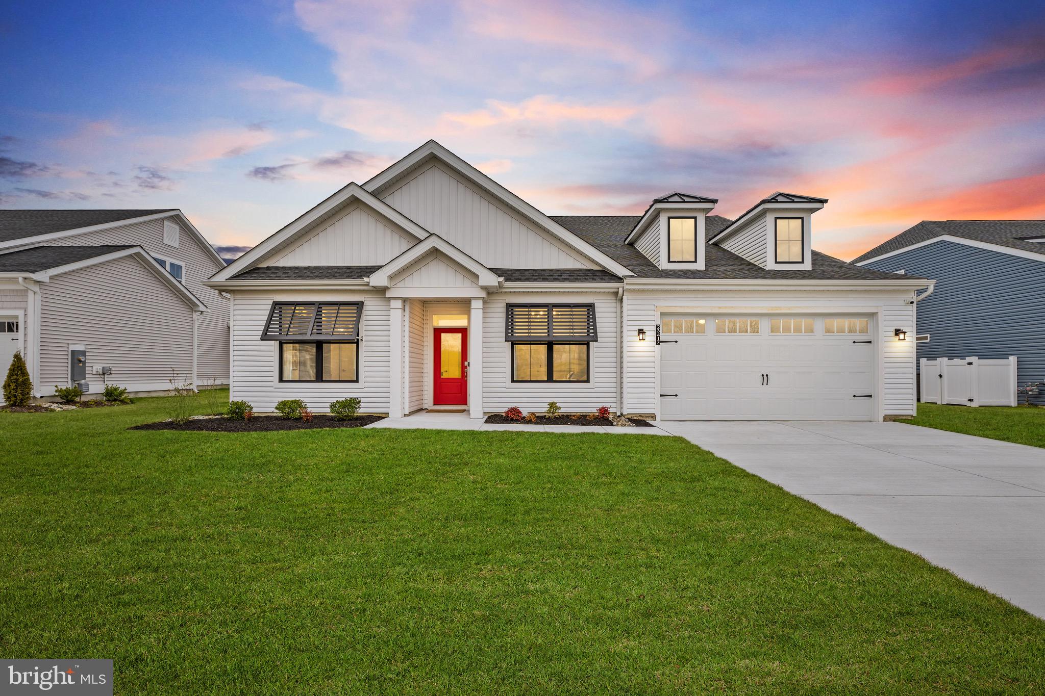 EAST GATE - Residential