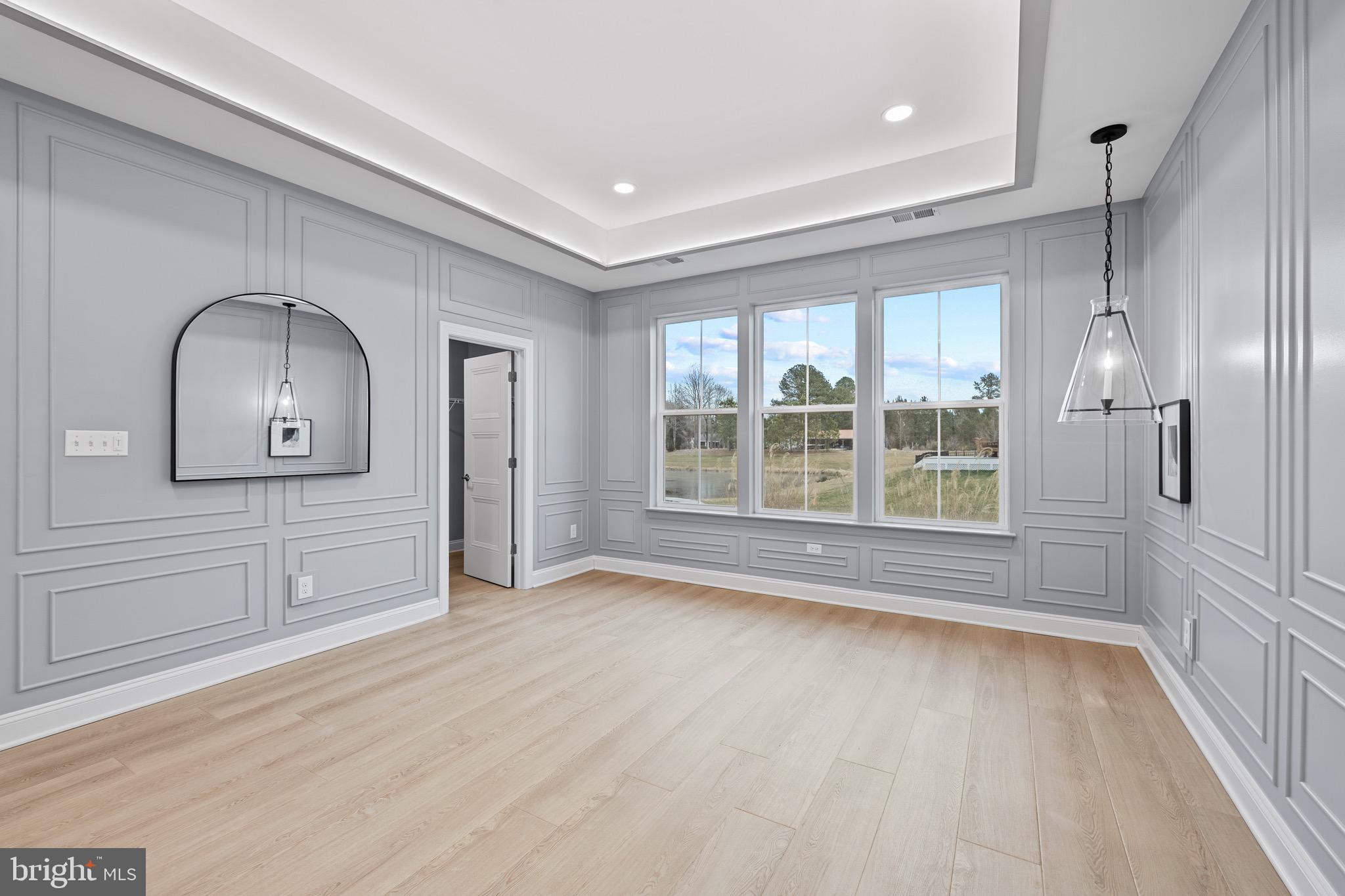 EAST GATE - Residential