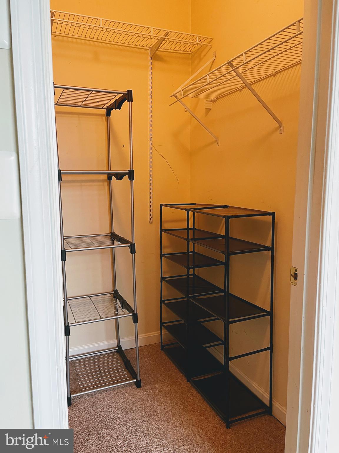 HAMPSHIRE HALL CONDO - Residential Lease