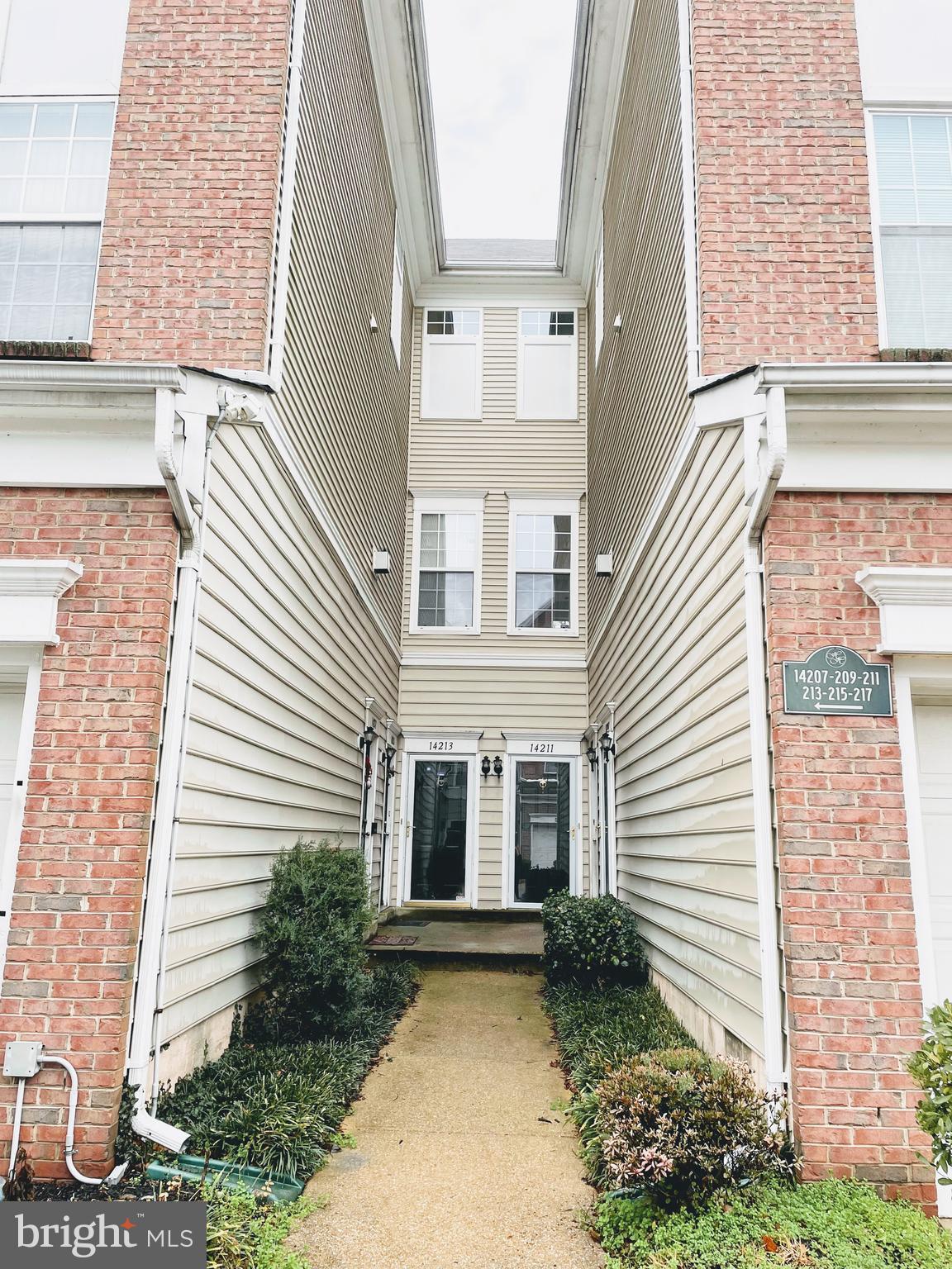 HAMPSHIRE HALL CONDO - Residential Lease