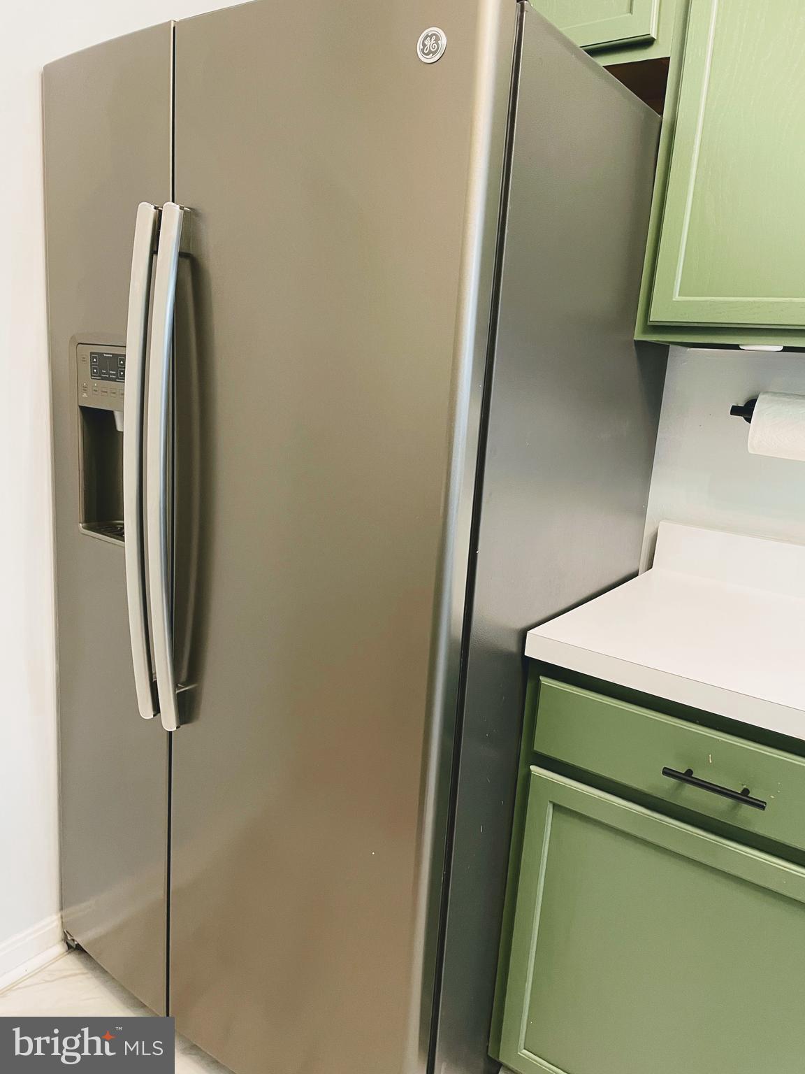 HAMPSHIRE HALL CONDO - Residential Lease