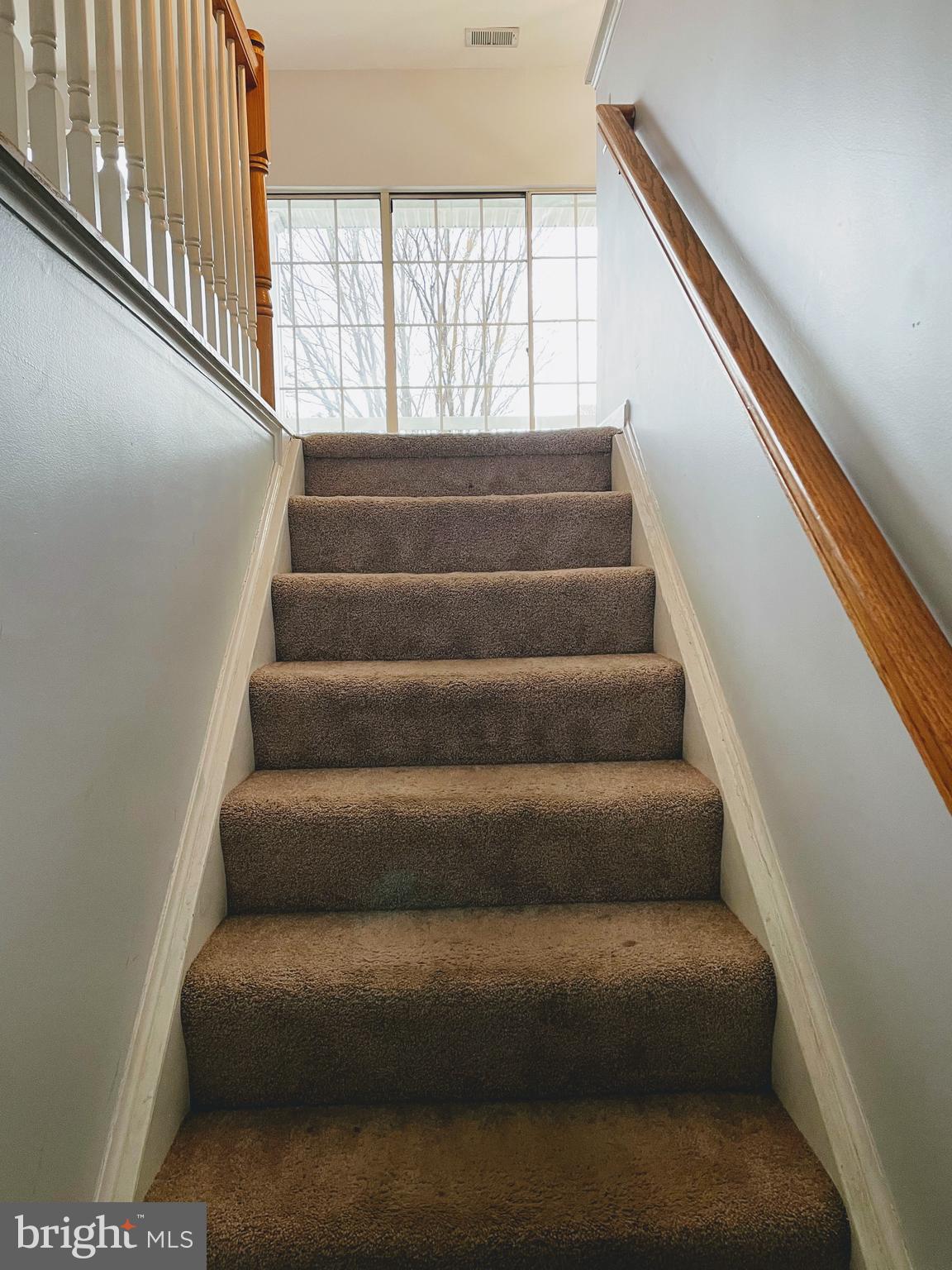 HAMPSHIRE HALL CONDO - Residential Lease