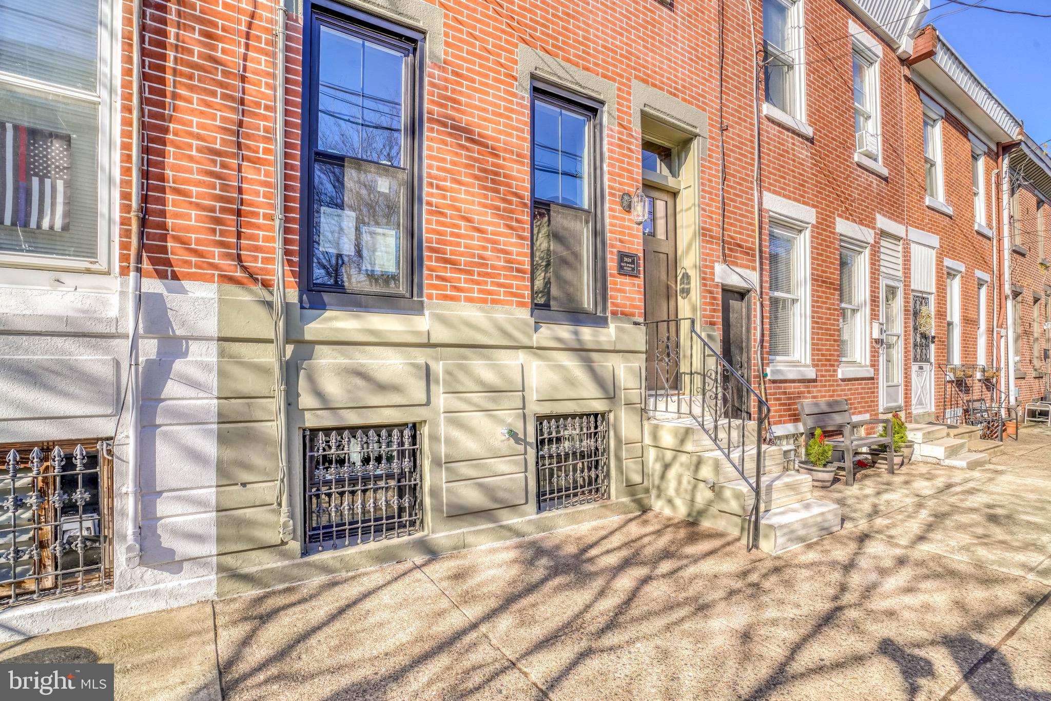 2424 E NORRIS STREET