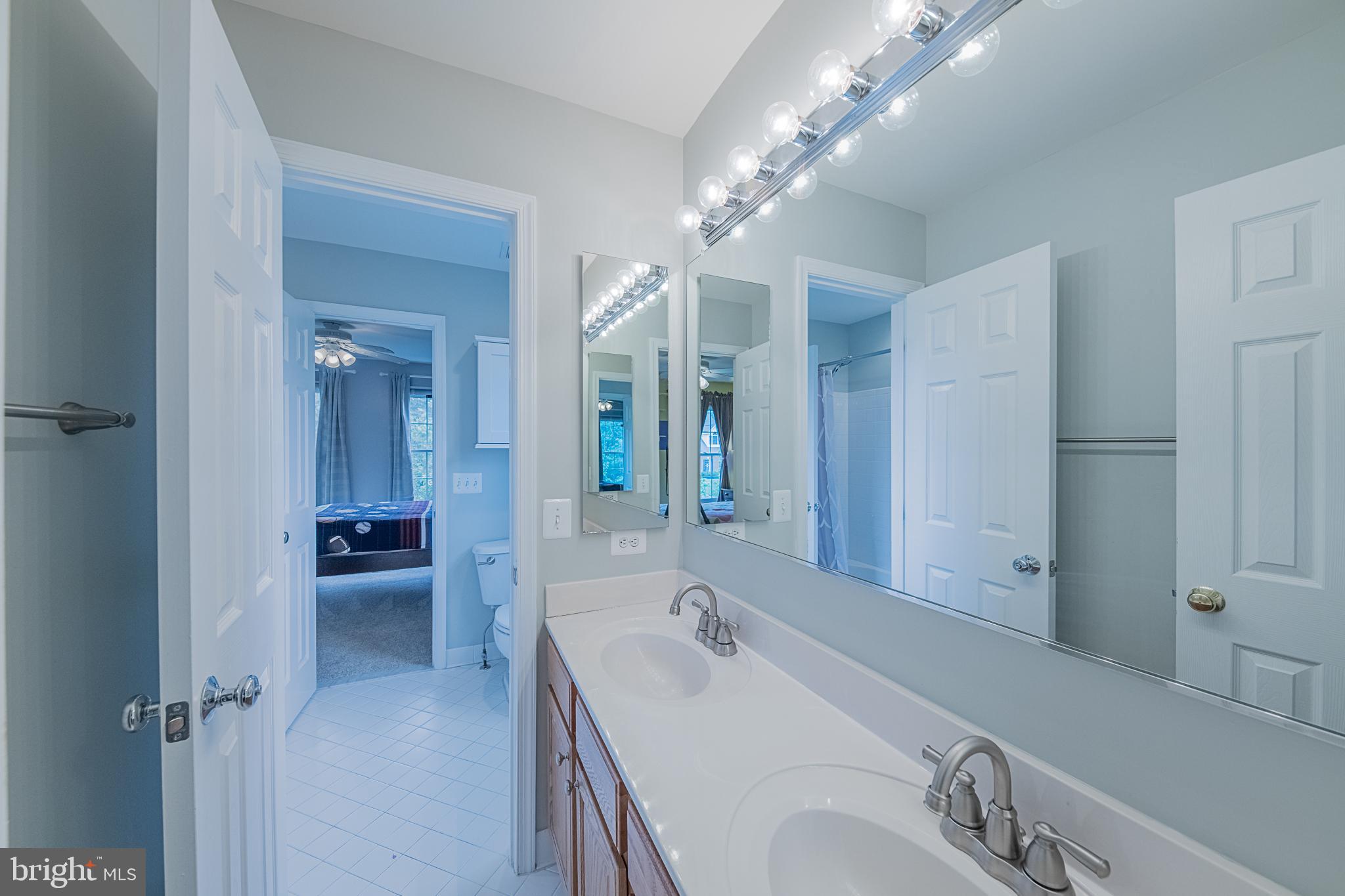 ASHBURN STATION - Residential