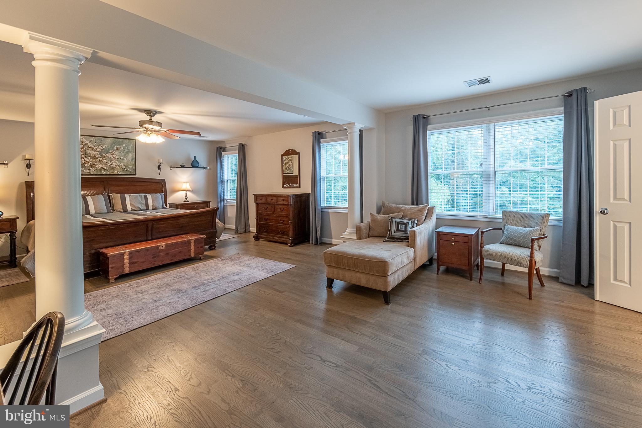 ASHBURN STATION - Residential