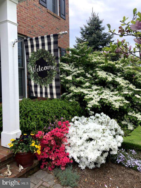 ASHBURN STATION - Residential