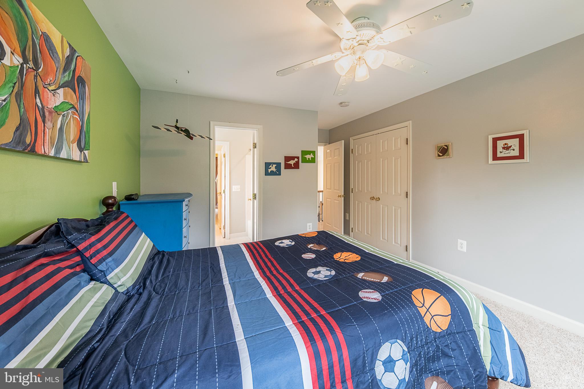 ASHBURN STATION - Residential