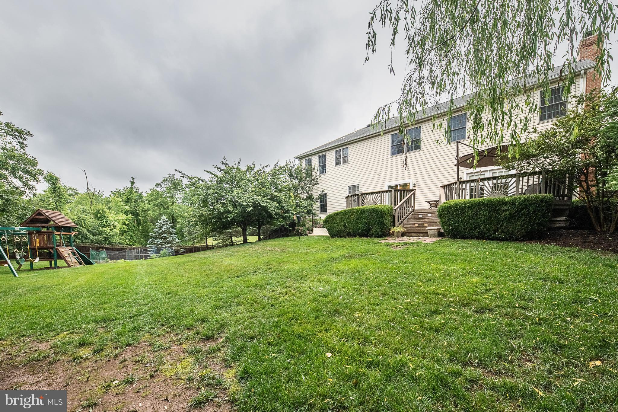 ASHBURN STATION - Residential