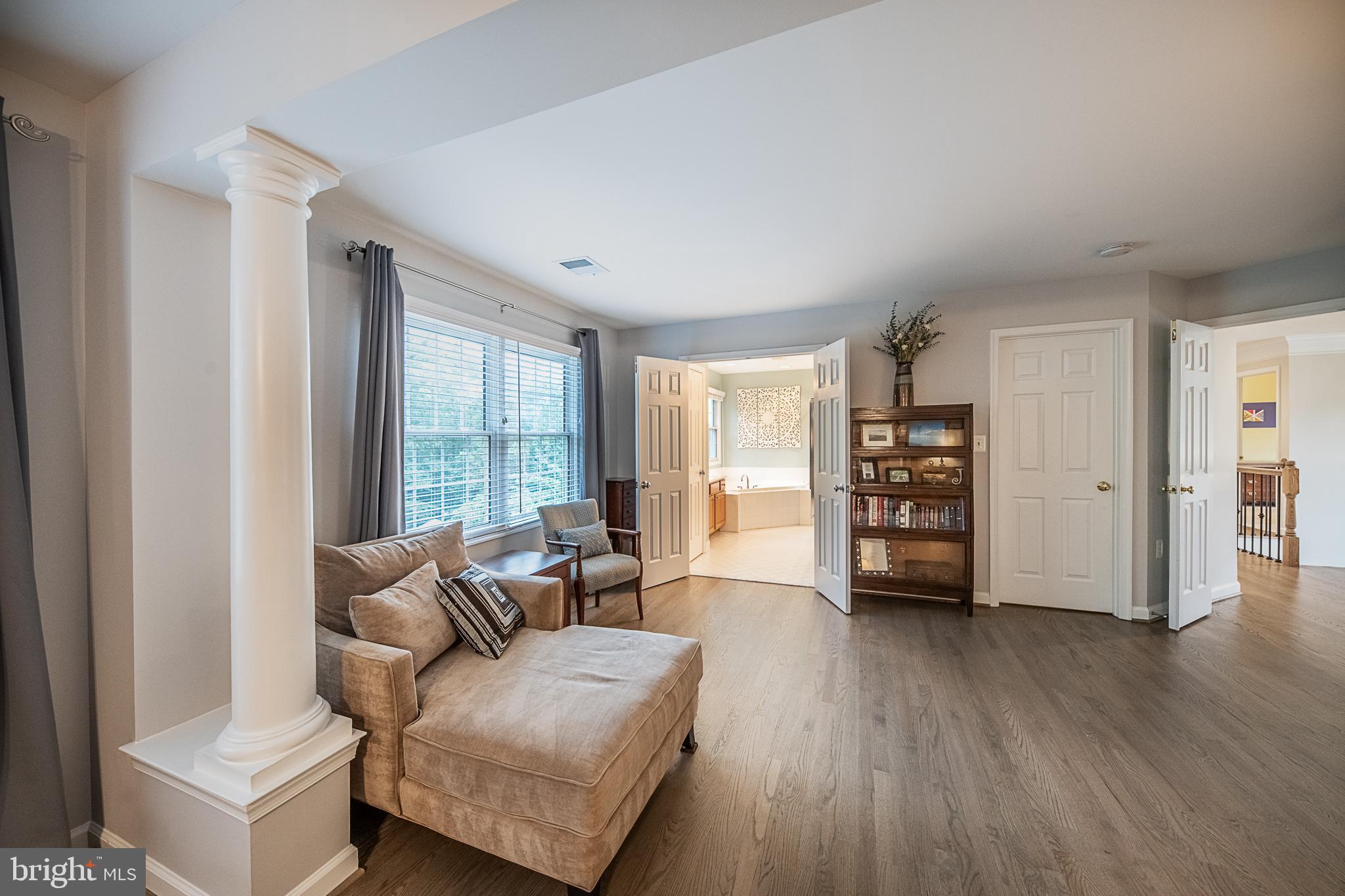 ASHBURN STATION - Residential